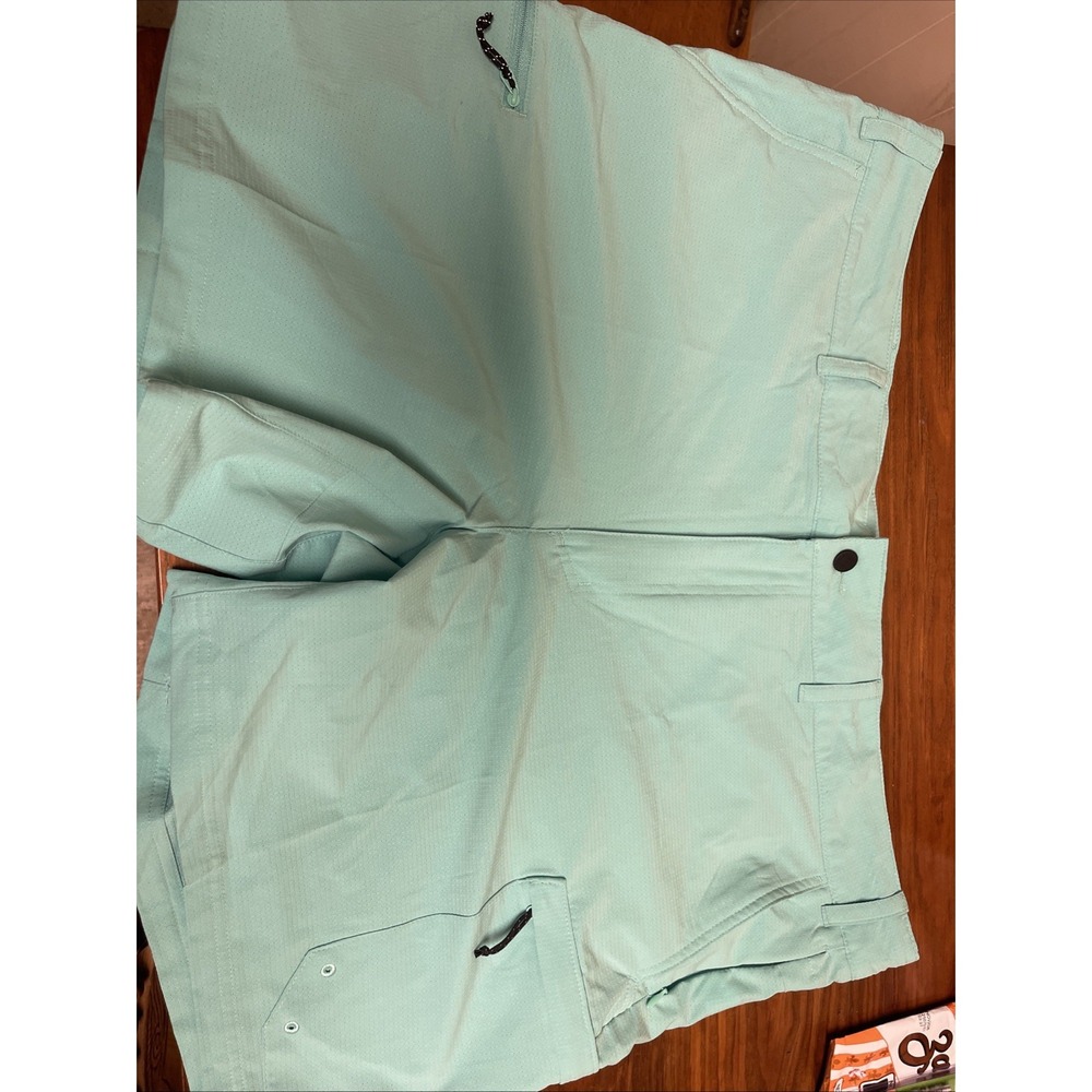 Men's Magellan Fish Gear Cargo Shorts Teal/Aqua Color Men's Size 2XL FISH GEAR